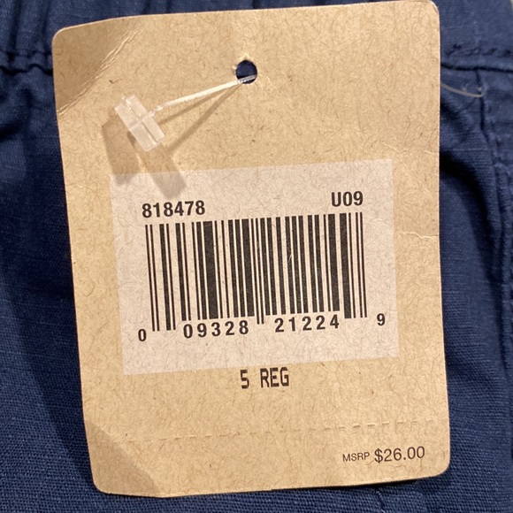 NWT Levi’s shorts - Picture 4 of 5